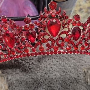 Quinceneria crown